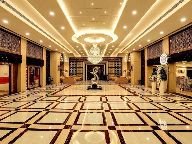Golden Chariot Vasai Hotel Luaran gambar